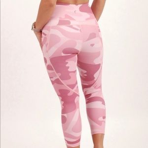 Zyia 20” hi-rise capris